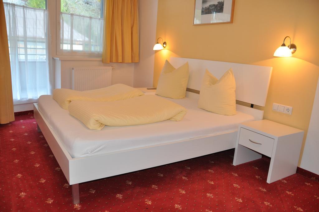 Appartement Sporthuette Fiegl Sölden Oda fotoğraf